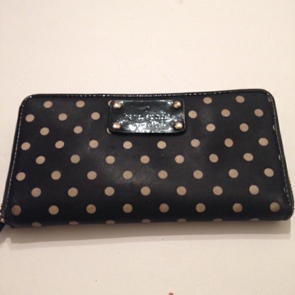 KATE SPADE BLACK POLKA DOT WALLET